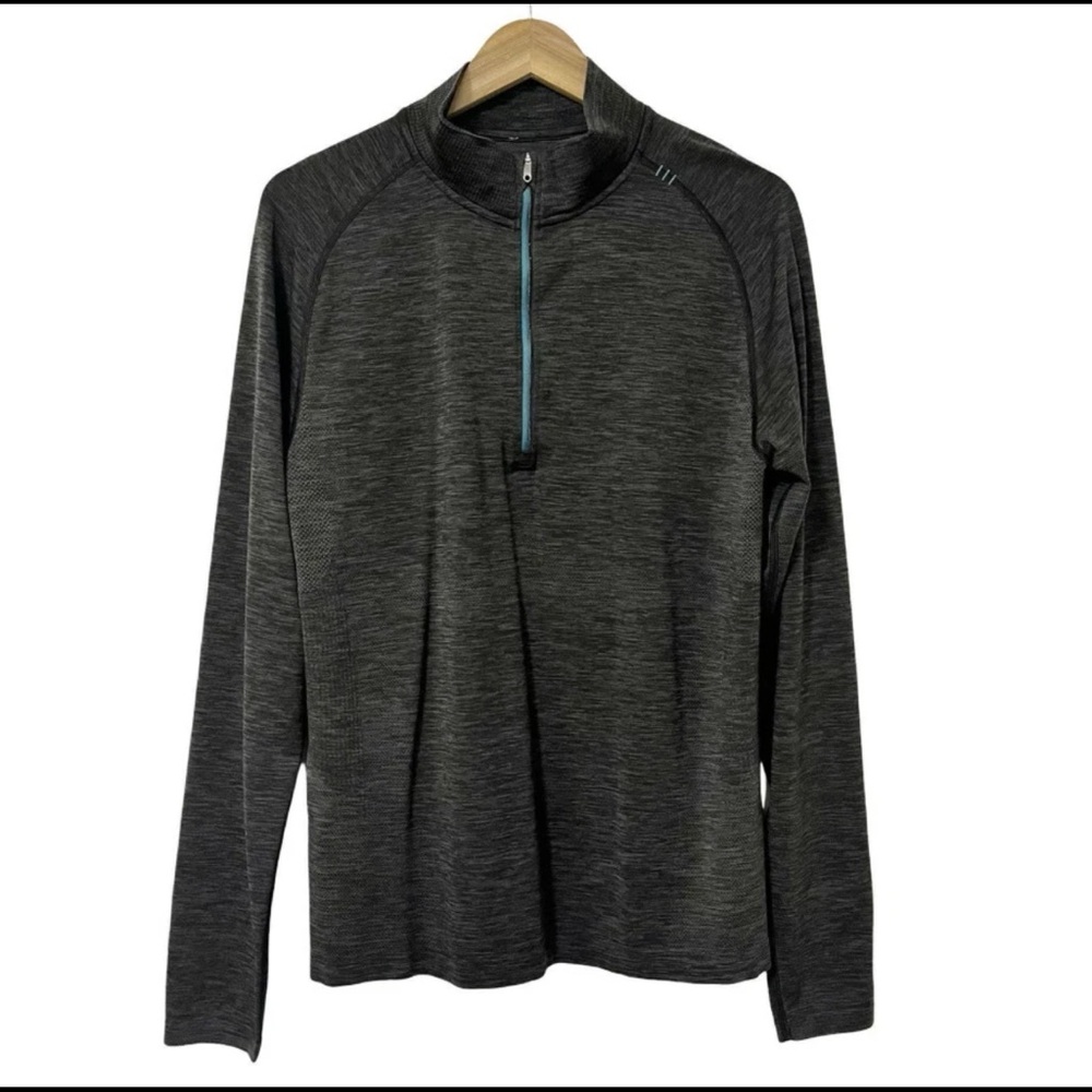 Lululemon Men’s Metal Vent Tech 1/4 Zip Long Sleeve Top Gray Medium